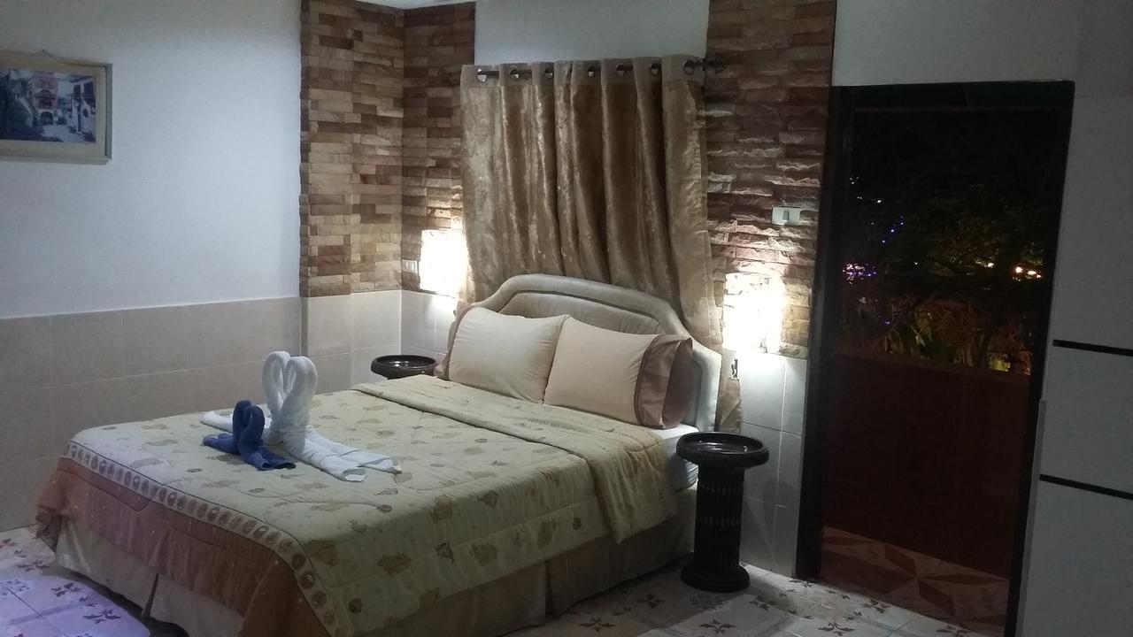 Jasmin Guest House Pattaya Exteriér fotografie